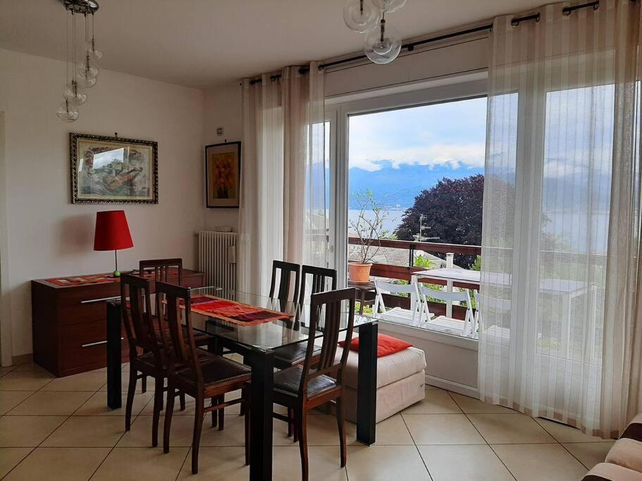 La Finestra Sul Lago - In Villa Con Vista E Posto Auto Coperto Stresa Bagian luar foto