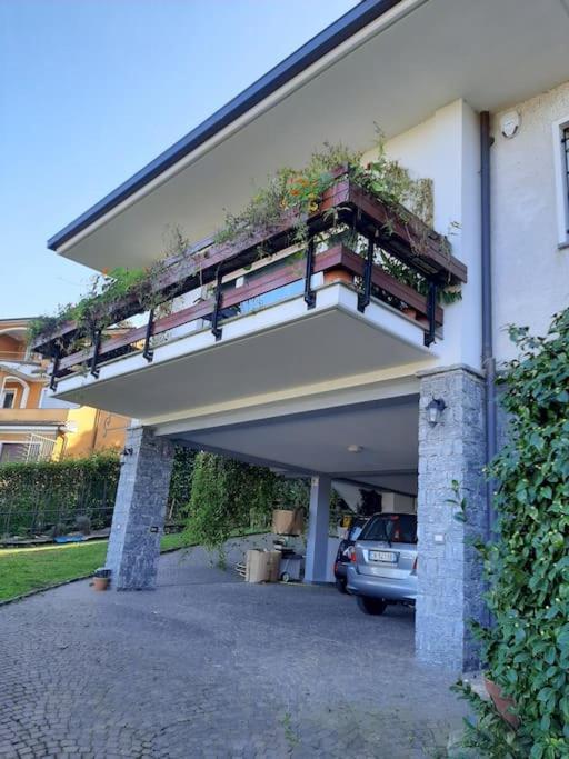 La Finestra Sul Lago - In Villa Con Vista E Posto Auto Coperto Stresa Bagian luar foto