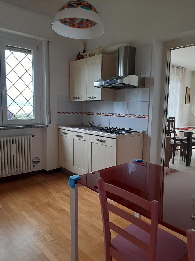 La Finestra Sul Lago - In Villa Con Vista E Posto Auto Coperto Stresa Bagian luar foto